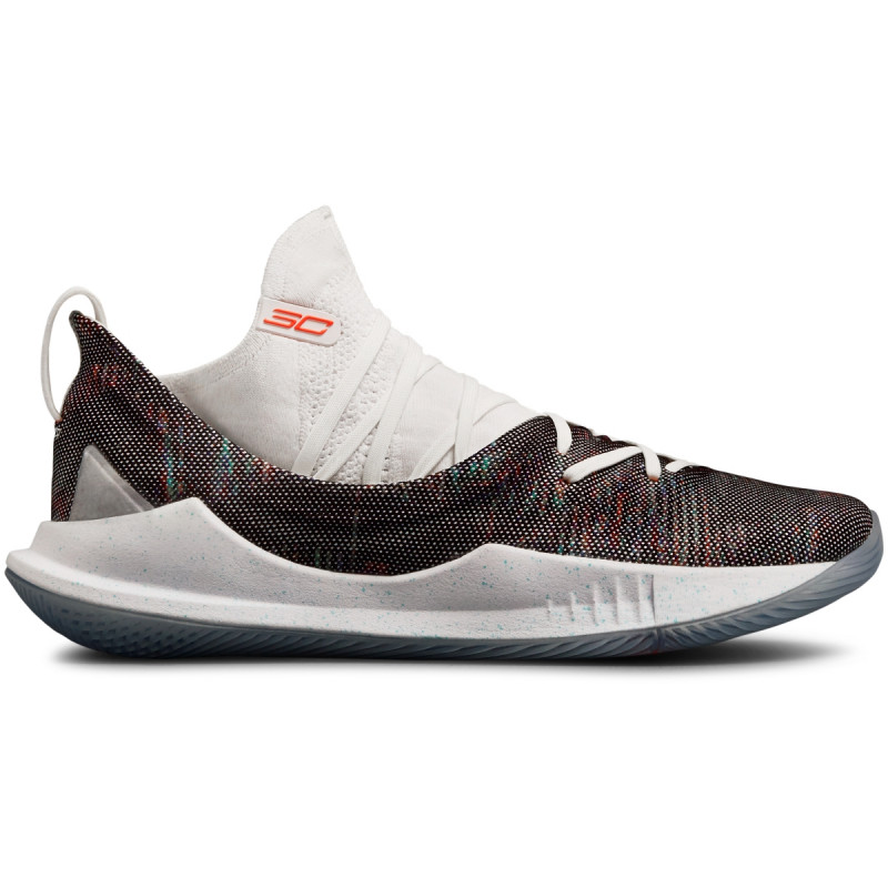 Men's ua curry 5 hotsell basketball shoes