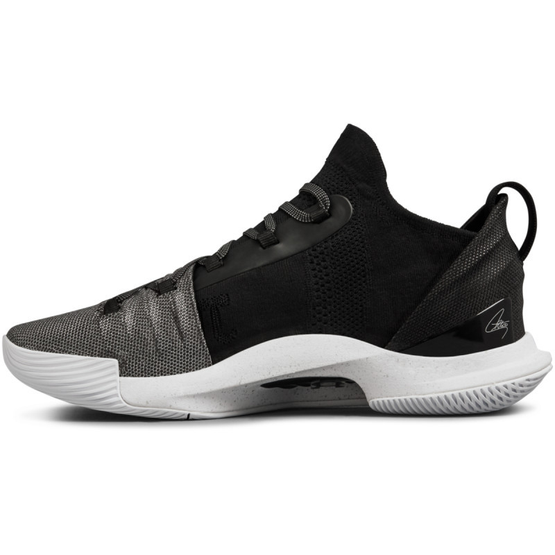 curry shoes size 5