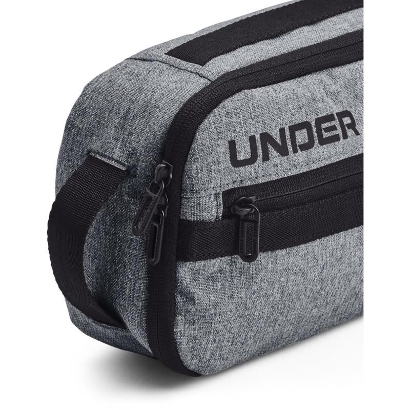 Under Armour Unisex UA Contain Travel Kit 