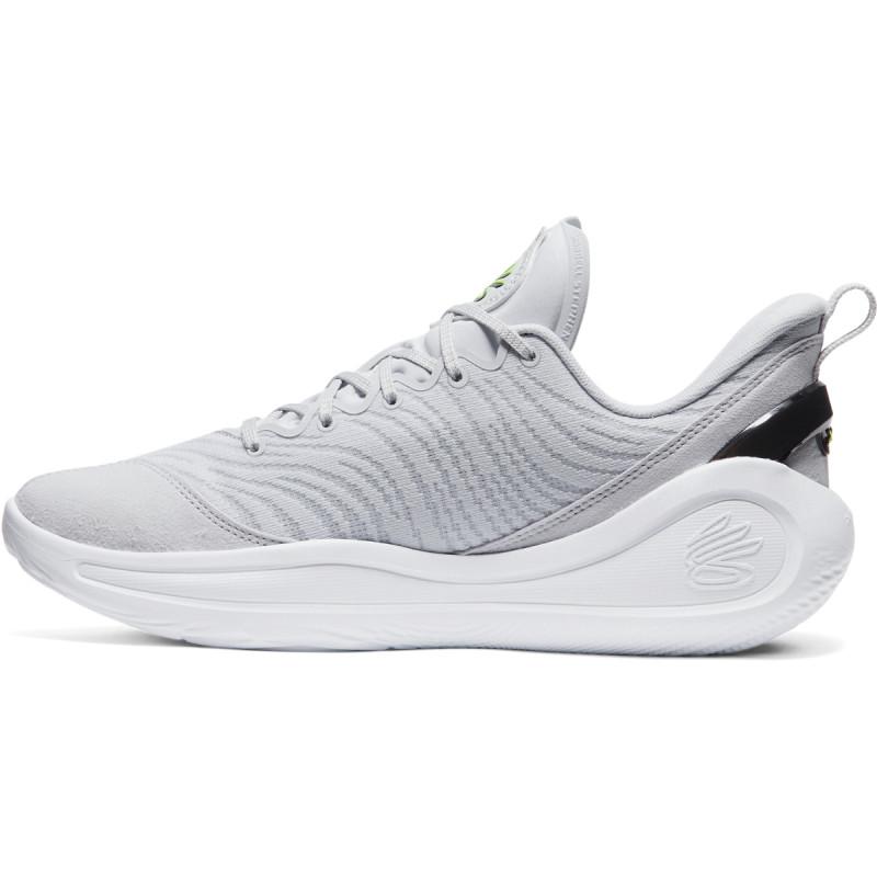 Under Armour Curry 12